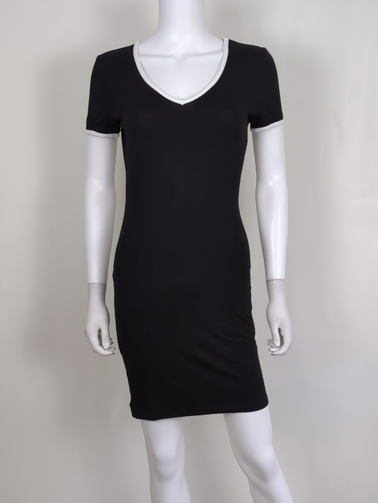 Dresses & Skirts - SHEIN Black Short Sleeve V Neck Stretchy Rayon T Shirt Mini Dress Size Medium
